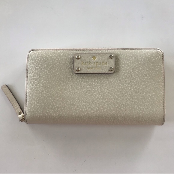 Late Spade Wallet - Picture 1 of 3